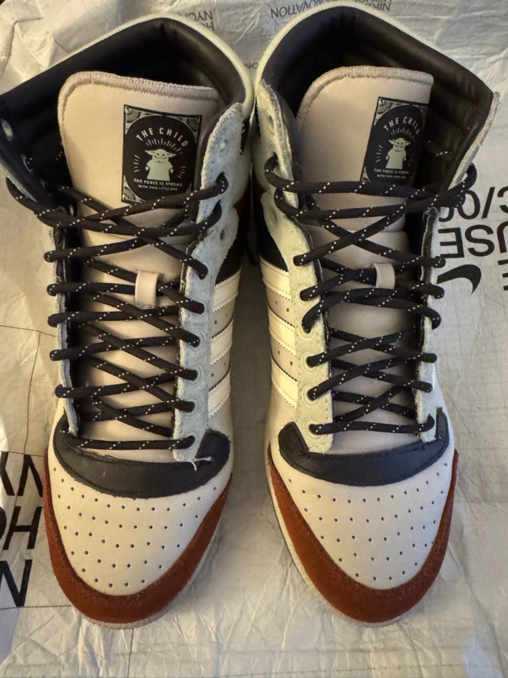 adidas Top Ten Hi
Star Wars The Mandalorian The Child